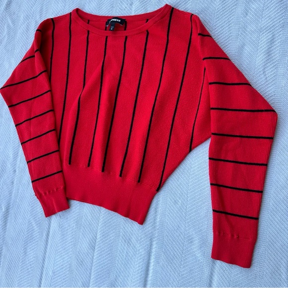 Express striped dolman sleeve short sweater - Picture 5 of 6